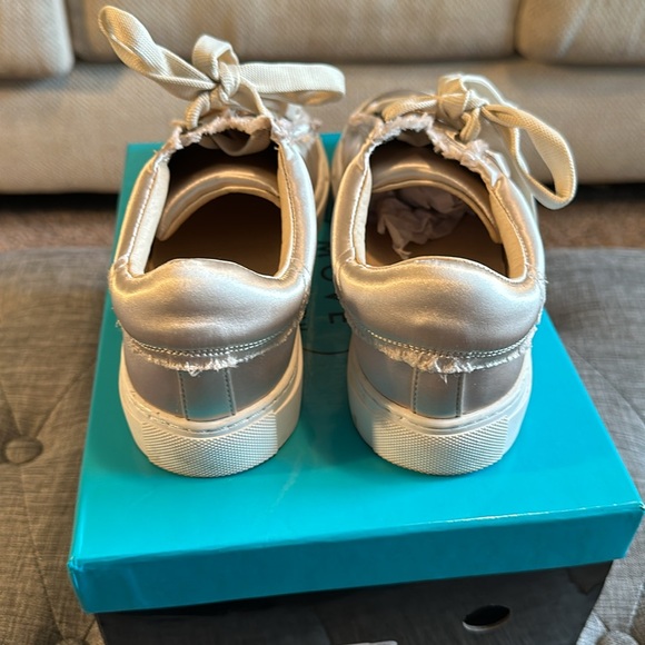 EUC, Chocolat Blu Move Satin Sneakers, size 37 - Picture 5 of 6